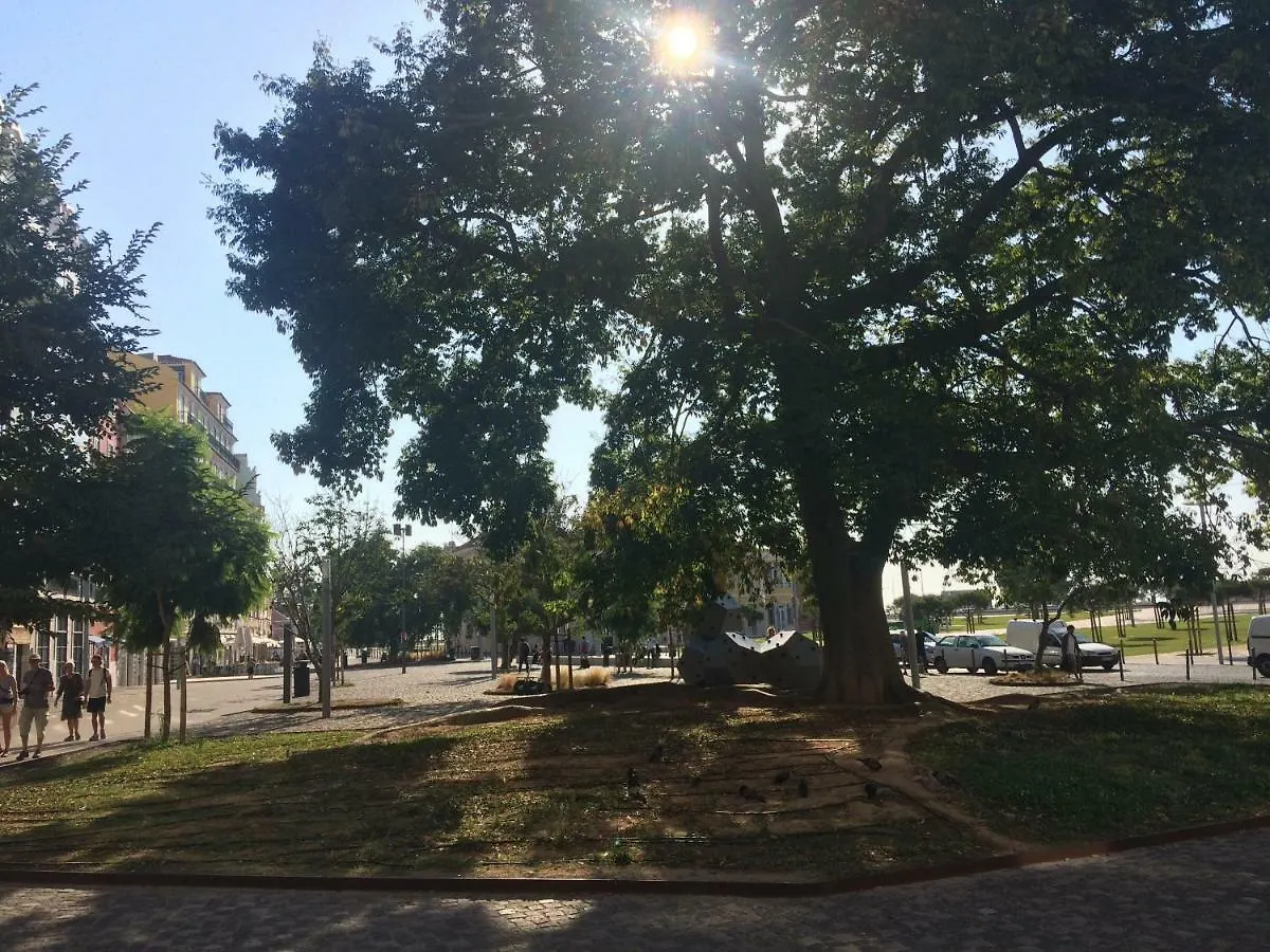 Apartment Riverside Downtown Lisbon Deluxe